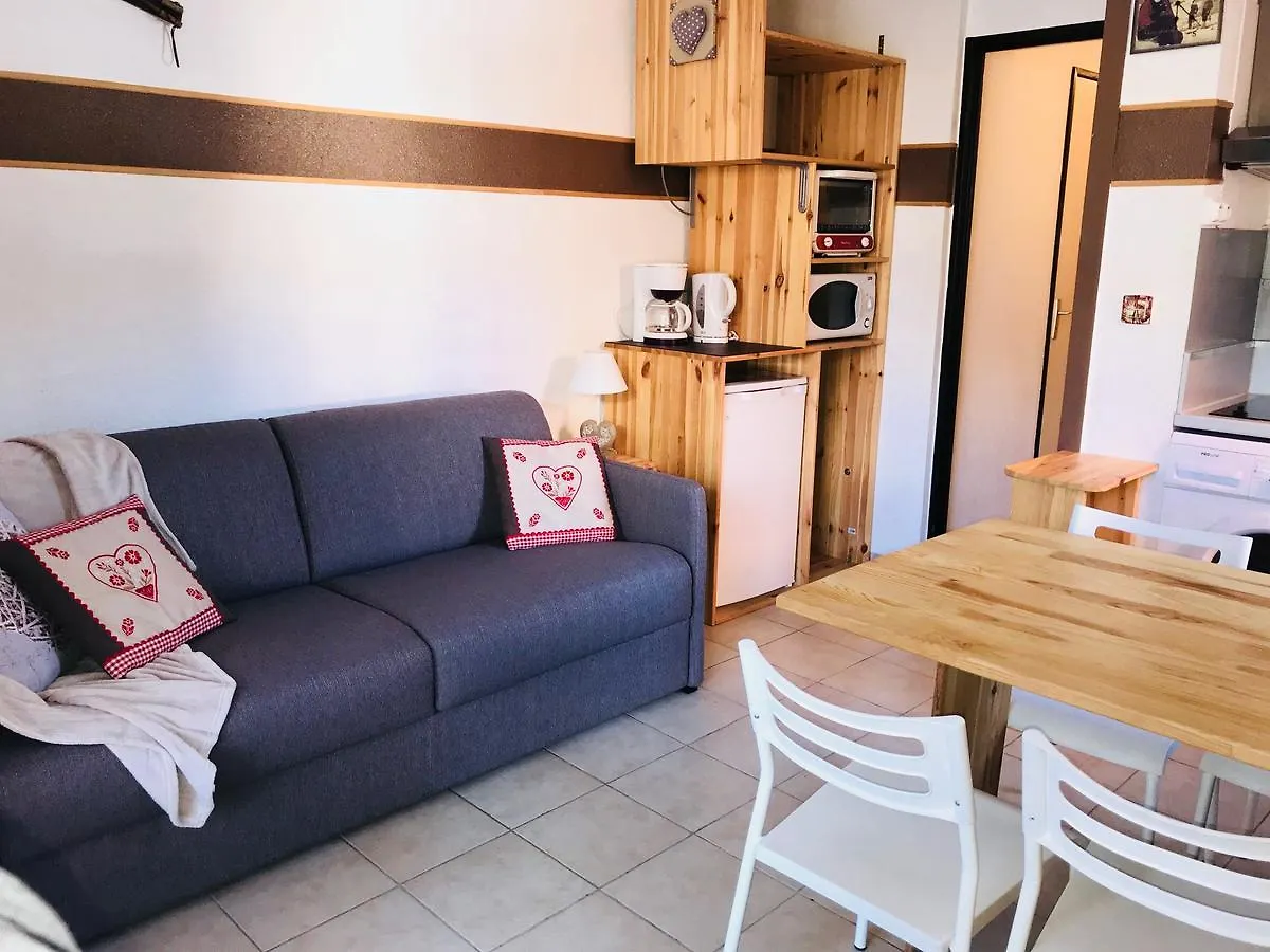 Les Ambrumes Morzine Apartment